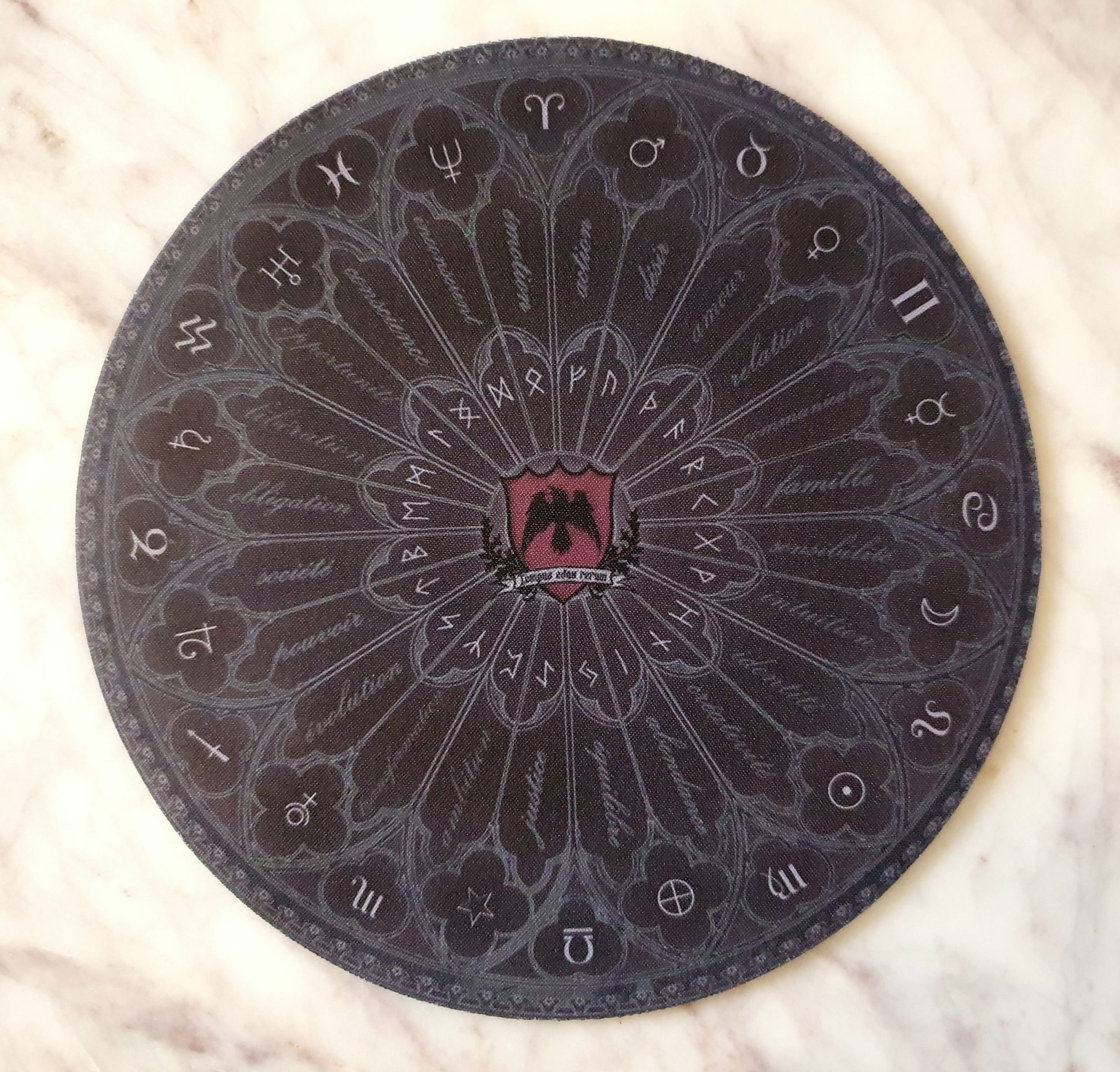 Tapis rond de tirage Manoir